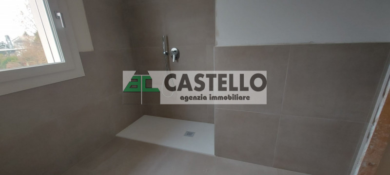 CAMPOSAMPIERO
Ultimo tricamere disponibile in un esclusivo edificio di sole 6 unità.

Spazi ampi ...