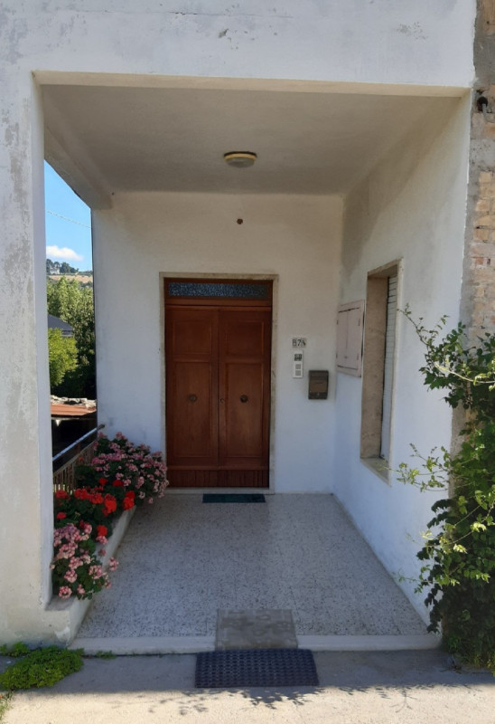 Massignano Vendita Rustico