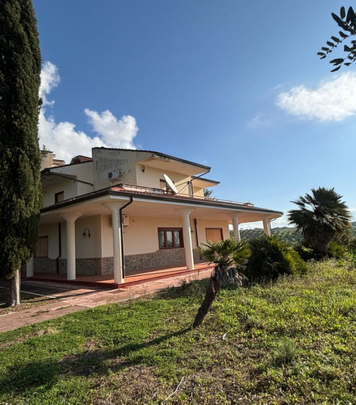 Strongoli Vendita Appartamento