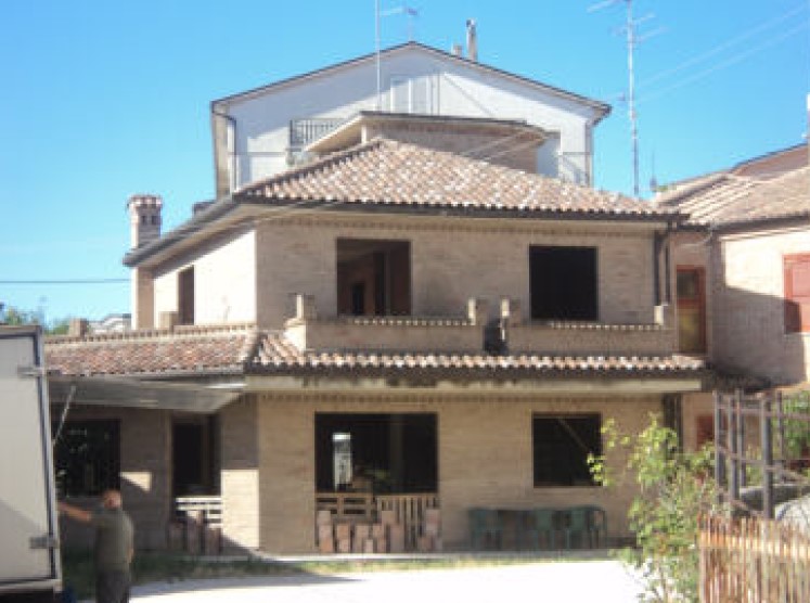Montegranaro Vendita Villa
