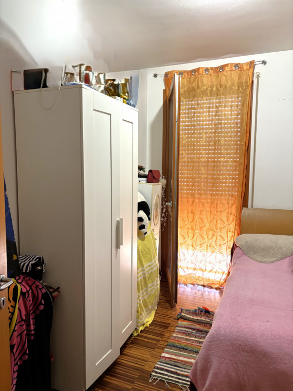 SE SIETE UNA COPPIA, A MASERA' HO UN BELL' APPARTAMENTO PER VOI AL PIANO NOBILE.. !!! NON ASPETTA...