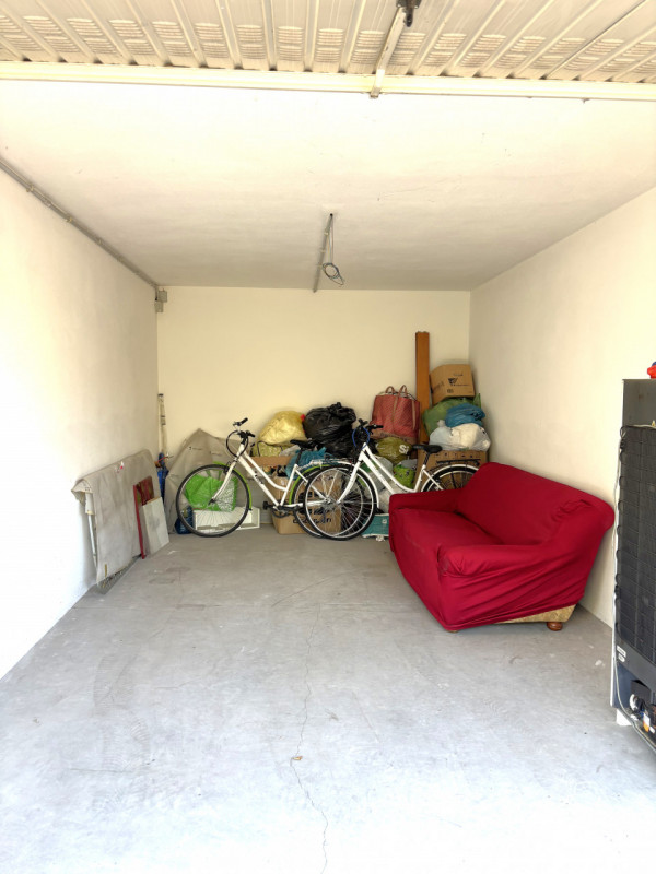 SE SIETE UNA COPPIA, A MASERA' HO UN BELL' APPARTAMENTO PER VOI AL PIANO NOBILE.. !!! NON ASPETTA...