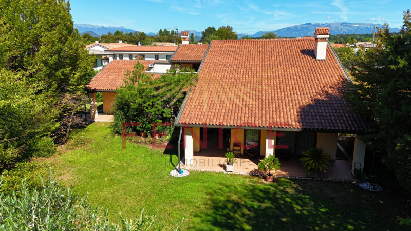 Montebelluna Vendita Villa contemporanea