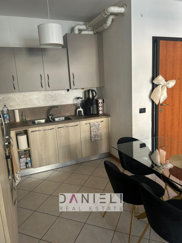 Montecchio Maggiore: in zona servita e comoda al centro, disponiamo di appartamento sito al piano...