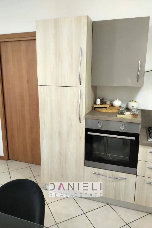 Montecchio Maggiore: in zona servita e comoda al centro, disponiamo di appartamento sito al piano...