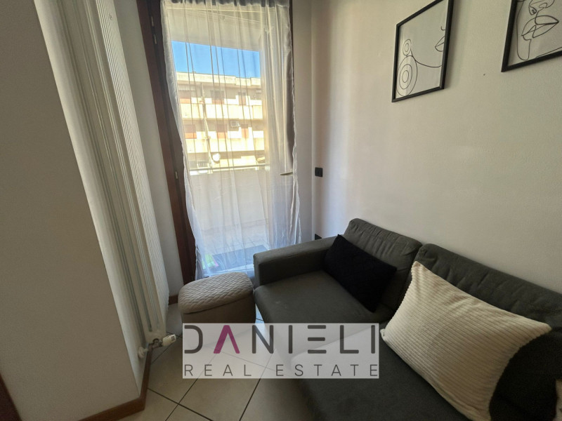 Montecchio Maggiore: in zona servita e comoda al centro, disponiamo di appartamento sito al piano...