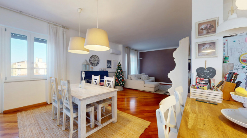 TI INVITIAMO A VISITARE PRIMA IL VIRTUL TOUR 3D DELL'APPARTAMENTO.
COSI' POTRAI VISITARLO SOLO SE...