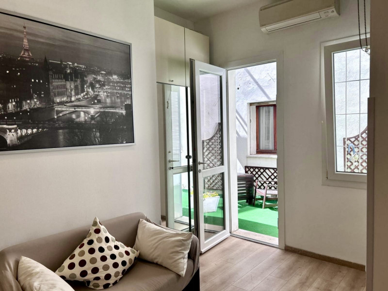 (Per INFO Monica 3482688677) Situato nel cuore del Centro Storico di Padova, questo splendido app...