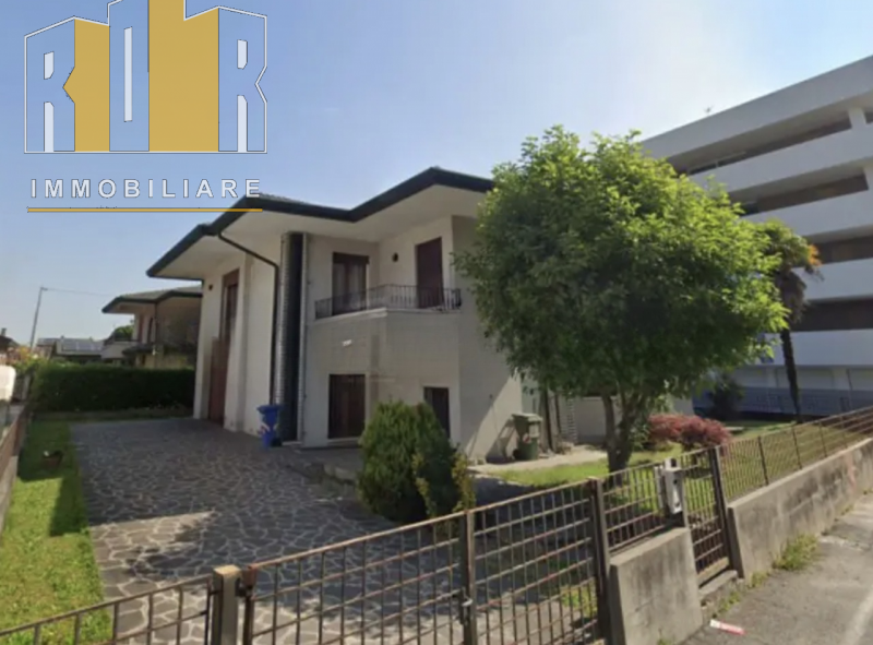 Fiesso d'Artico Vendita Villa moderna