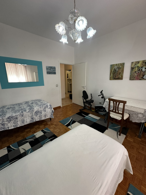 Nel cuore del quartiere Pio X° a due minuti dal centro storico di Padova proponiamo un appartamen...