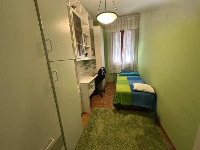 Nel cuore del quartiere Pio X° a due minuti dal centro storico di Padova proponiamo un appartamen...