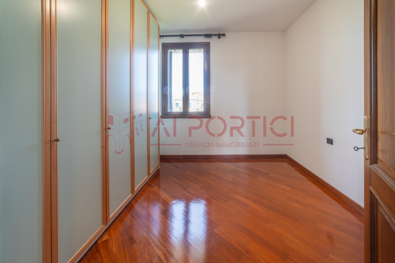 prozzolo di CAMPONOGARA - Proponiamo in vendita bifamiliare orizzontale intera, composta da un ap...