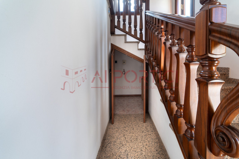 prozzolo di CAMPONOGARA - Proponiamo in vendita bifamiliare orizzontale intera, composta da un ap...