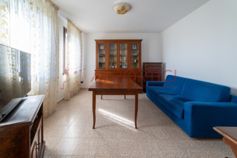 prozzolo di CAMPONOGARA - Proponiamo in vendita bifamiliare orizzontale intera, composta da un ap...