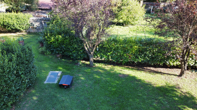 SOVIZZO: villa singola con accesso indipendente con giardino, garage, porticato.

La villa è situ...