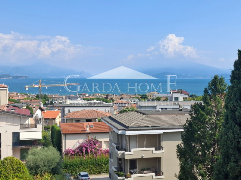 Desenzano del Garda Affitto Appartamento trilocale