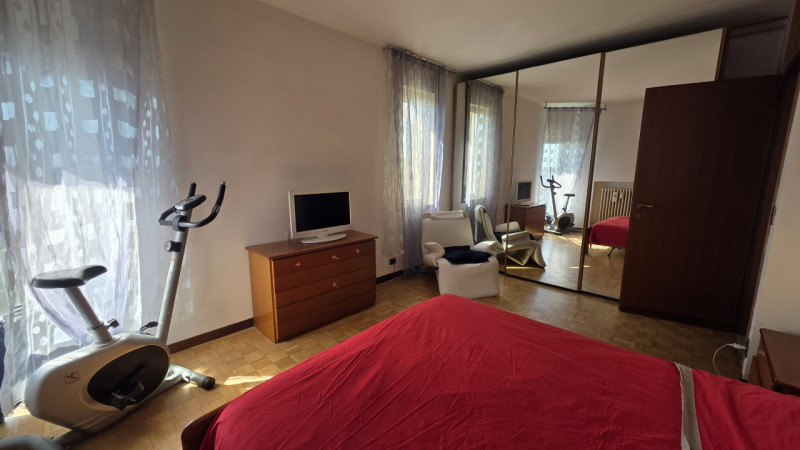 In una delle zone più verdi e tranquille di Castelfranco Veneto proponiamo un appartamento bicame...