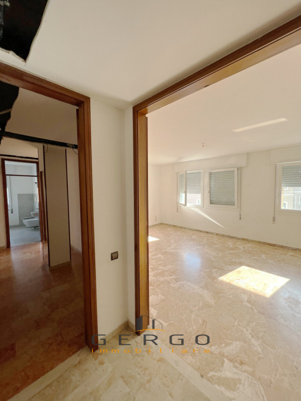 (Per INFO Cristina 3389226442) A Limena, comodo a tutti i servizi, proponiamo in vendita un appar...