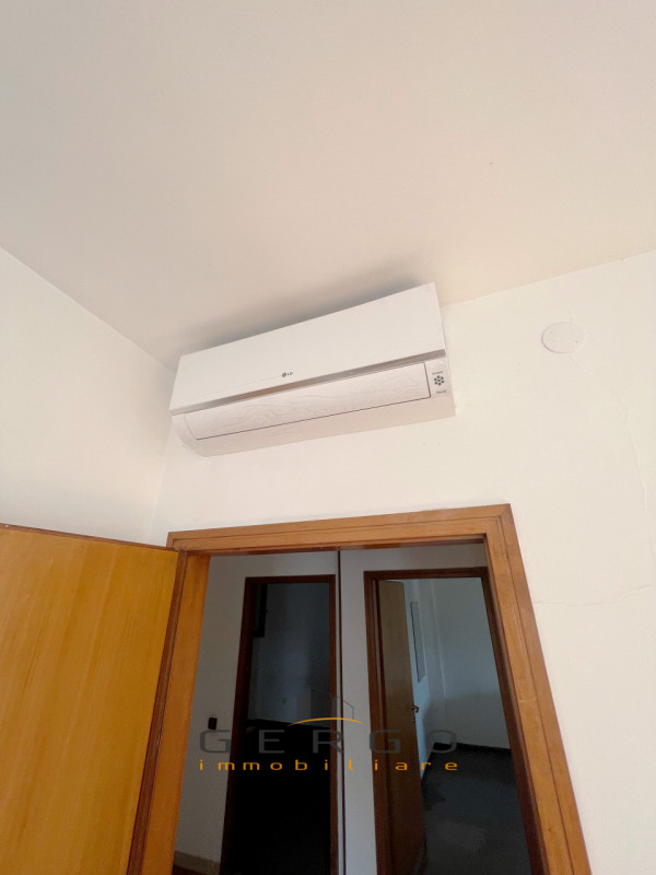 (Per INFO Cristina 3389226442) A Limena, comodo a tutti i servizi, proponiamo in vendita un appar...