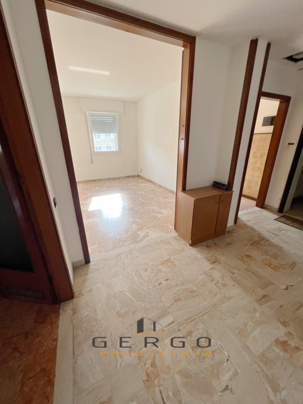 (Per INFO Cristina 3389226442) A Limena, comodo a tutti i servizi, proponiamo in vendita un appar...