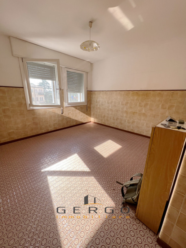 (Per INFO Cristina 3389226442) A Limena, comodo a tutti i servizi, proponiamo in vendita un appar...