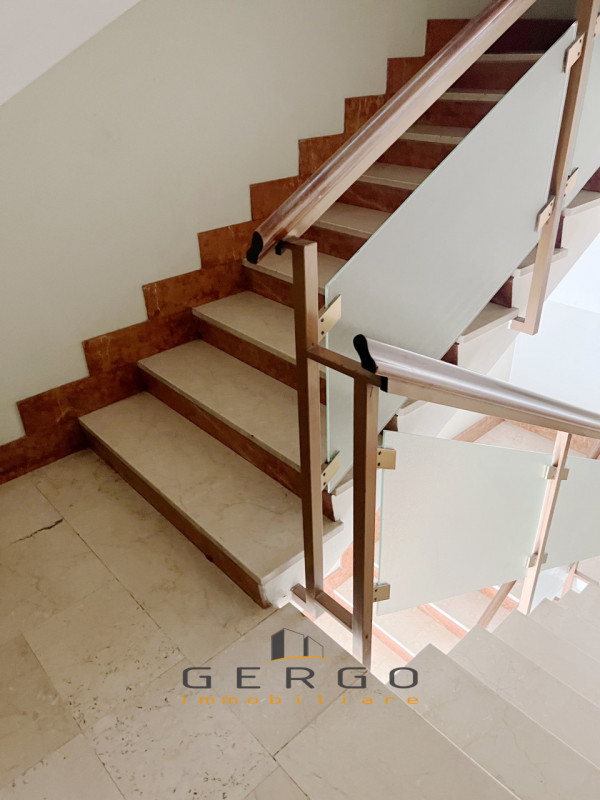 (Per INFO Cristina 3389226442) A Limena, comodo a tutti i servizi, proponiamo in vendita un appar...