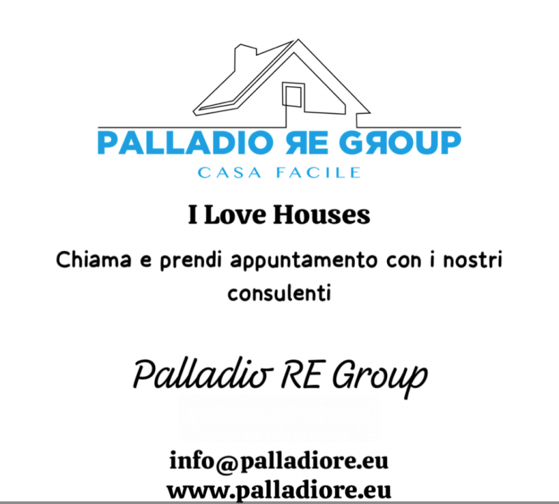 Se stai cercando un appartamento splendido e spazioso nel cuore pulsante della storica Verona, no...