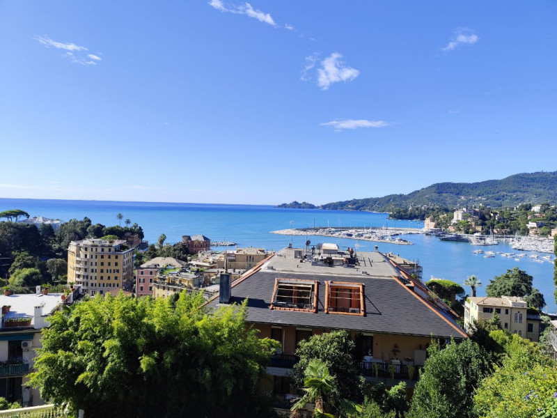 Rapallo Affitto Appartamento trilocale
