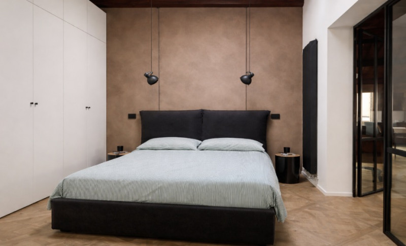 Centro Storico, attico con ascensore. prossimo a via roma e alle piazze. L'appartamento è libero,...