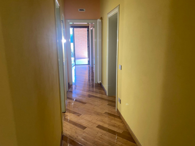 (Per INFO 3316190143) A San Giorgio delle Pertiche proponiamo in vendita una splendida villa sing...