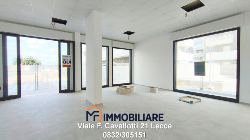 Lecce Affitto Negozio