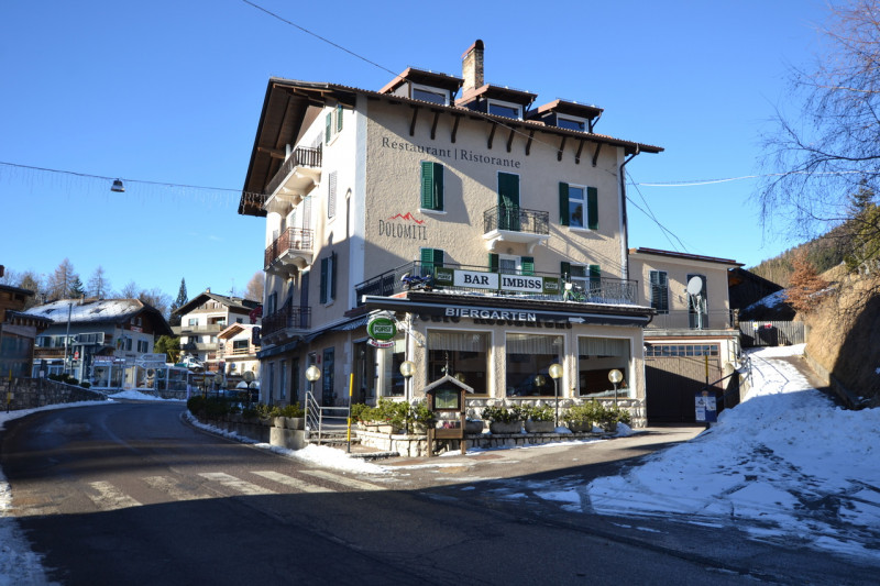 Cavareno Vendita Attivita commerciale ristoranti