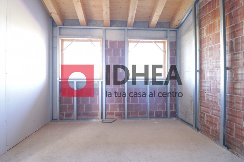 ISTRANA FRAZIONE - IN FASE DI COSTRUZIONE

""" RIFERIMENTO NSIE2 """

CLASSE ENERGETICA A4

L'Age...