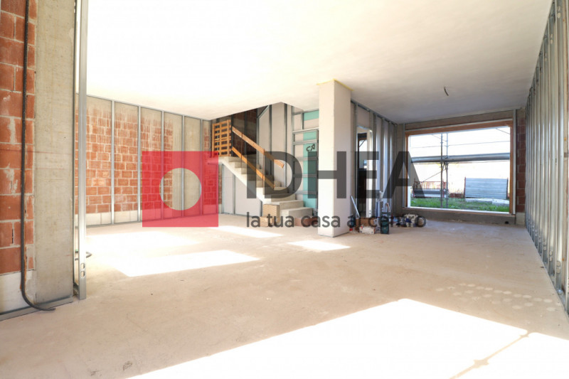 ISTRANA FRAZIONE - IN FASE DI COSTRUZIONE

""" RIFERIMENTO NSIF3 """

CLASSE ENERGETICA A4

L'Age...