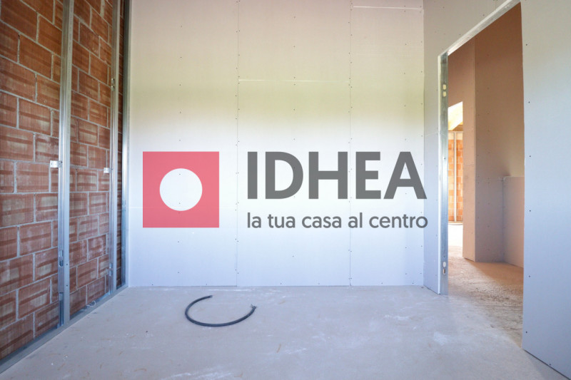 ISTRANA FRAZIONE - IN FASE DI COSTRUZIONE

""" RIFERIMENTO NSIF3 """

CLASSE ENERGETICA A4

L'Age...