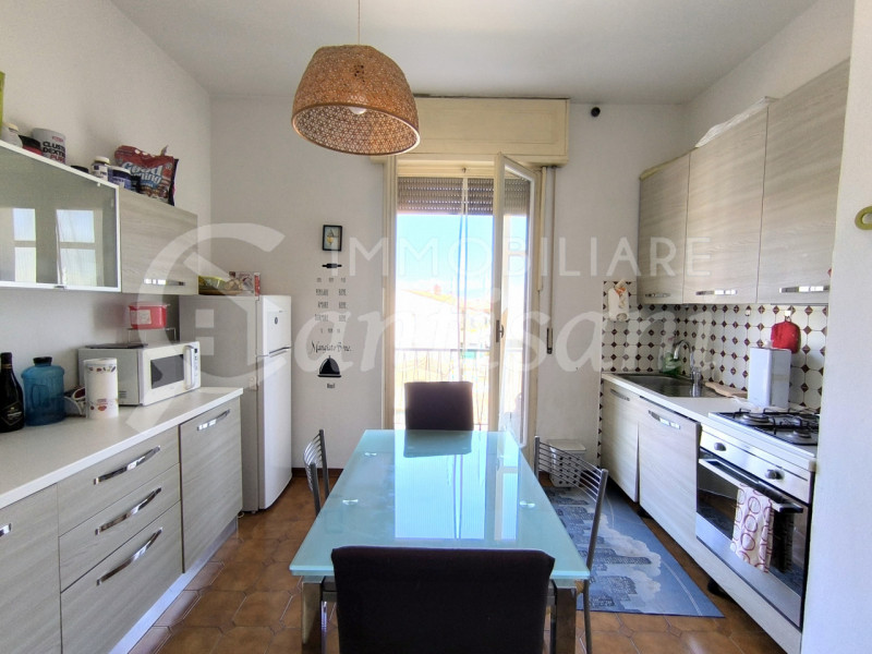 Firenze Affitto Appartamento trilocale