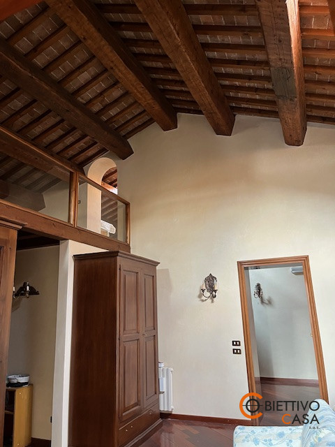 PADOVA CENTRO STORICO, Riferimento MC003: tra Piazza dei Signori e Piazza Duomo in zona ZTL, impo...