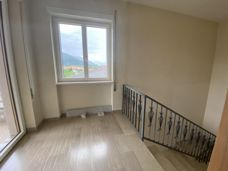 GRANDI SPAZI GARAGE DOPPIO GIARDINO PRIVATO VISTA PANORAMICA
ESCLUSIVA Palladio Re Group - In ven...