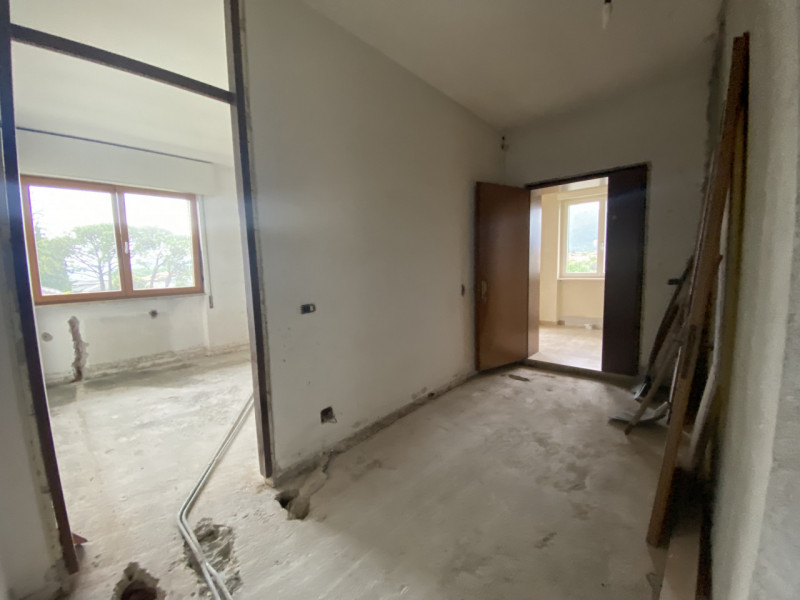 GRANDI SPAZI GARAGE DOPPIO GIARDINO PRIVATO VISTA PANORAMICA
ESCLUSIVA Palladio Re Group - In ven...