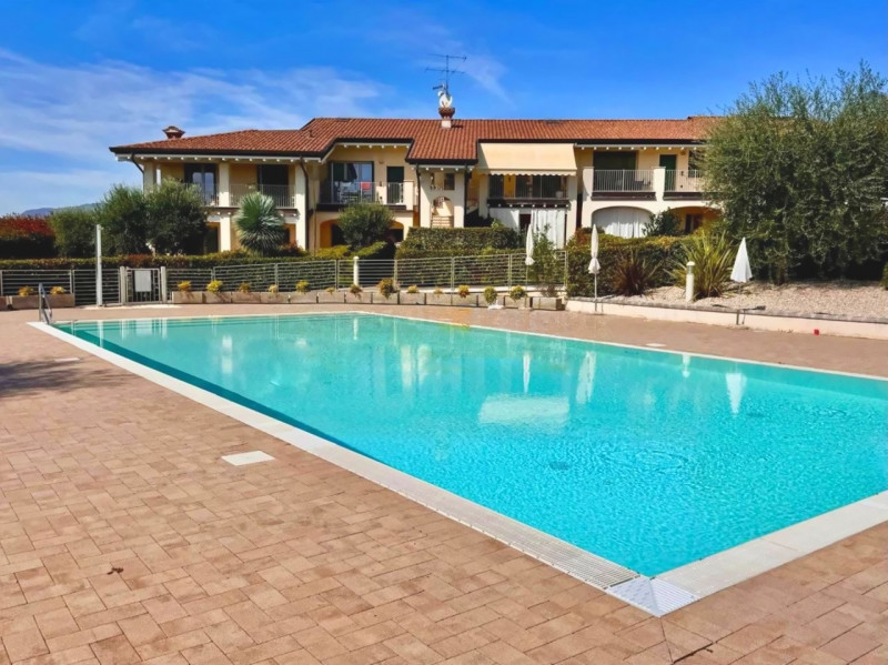 Lonato del Garda Vendita Casa a schiera porzione centrale