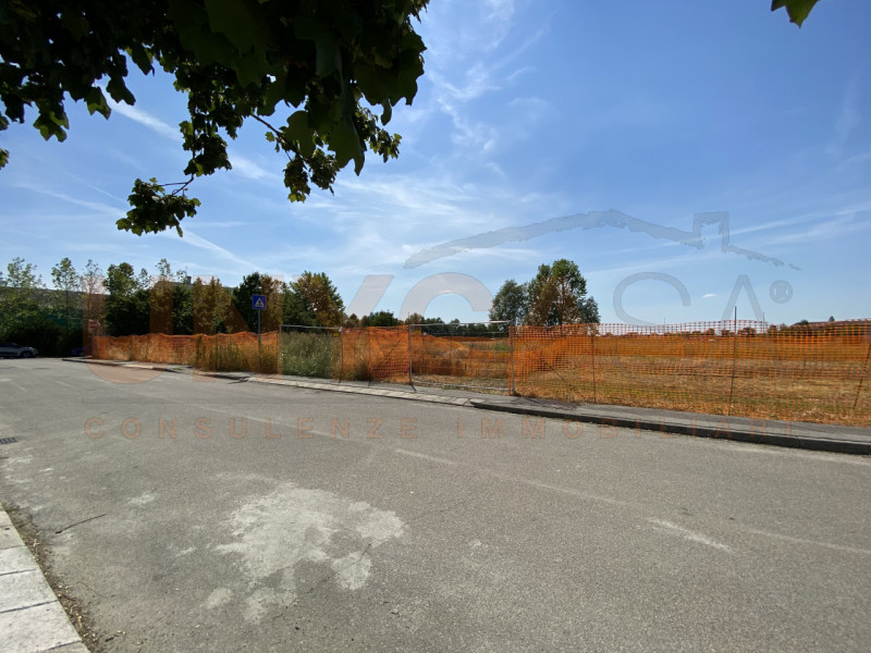 VO' EUGANEO: situato in un recente e tranquillo quartiere residenziale, proponiamo in vendita un ...