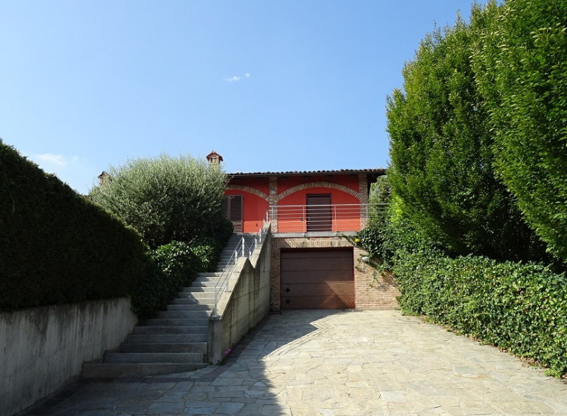 Santa Vittoria d'Alba Affitto Villa moderna