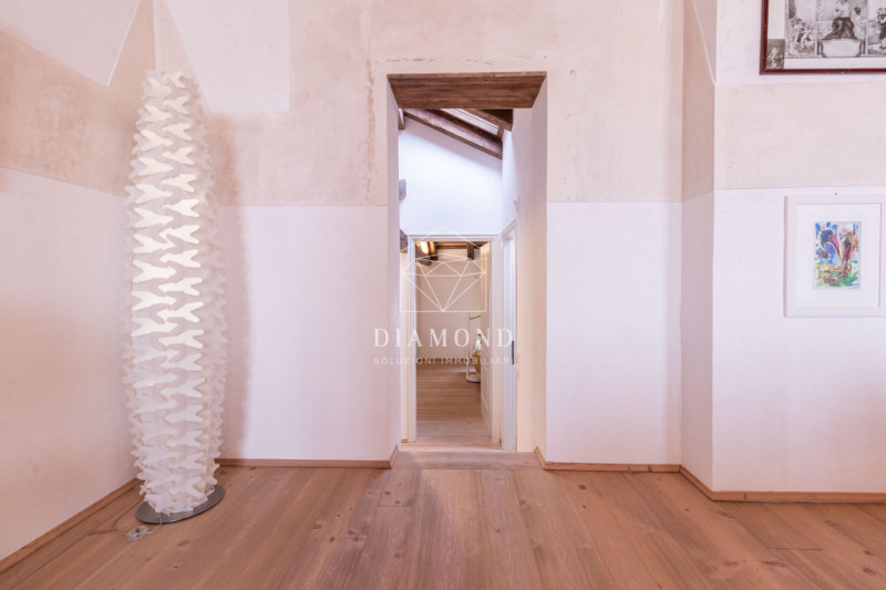 DISPONIBILE DAL 01 FEBBRAIO 2026.
Falzè di Trevignano: Appartamento inserito in Villa Veneta risa...