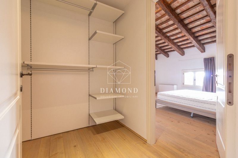 DISPONIBILE DA SUBITO.

Falzè di Trevignano: Appartamento inserito in Villa Veneta risalente al 1...