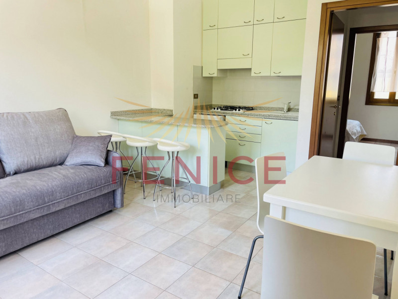 Scoprite l'opportunità unica di affittare fino a giugno 2026 un meraviglioso appartamento bilocal...