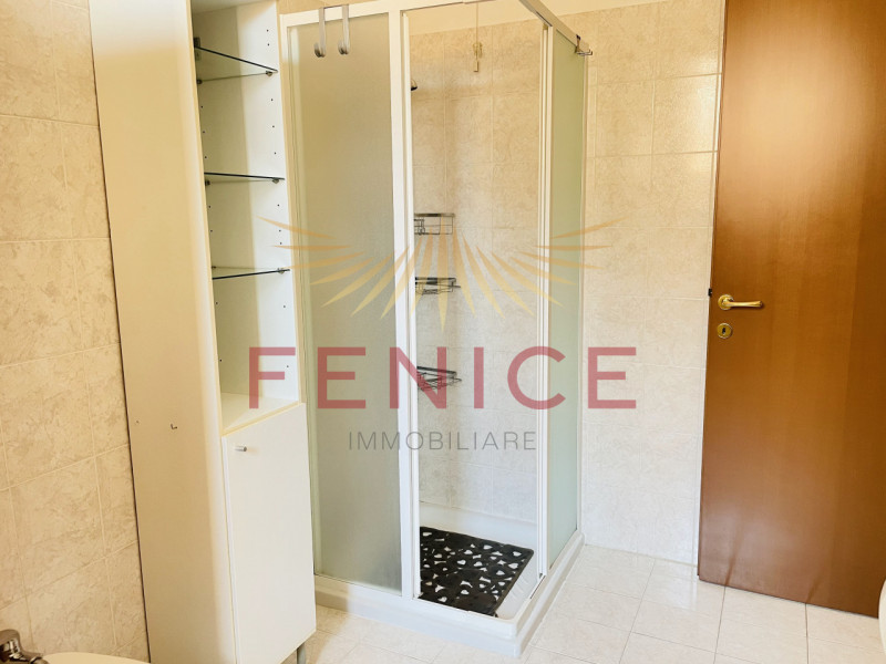 Scoprite l'opportunità unica di affittare fino a giugno 2026 un meraviglioso appartamento bilocal...