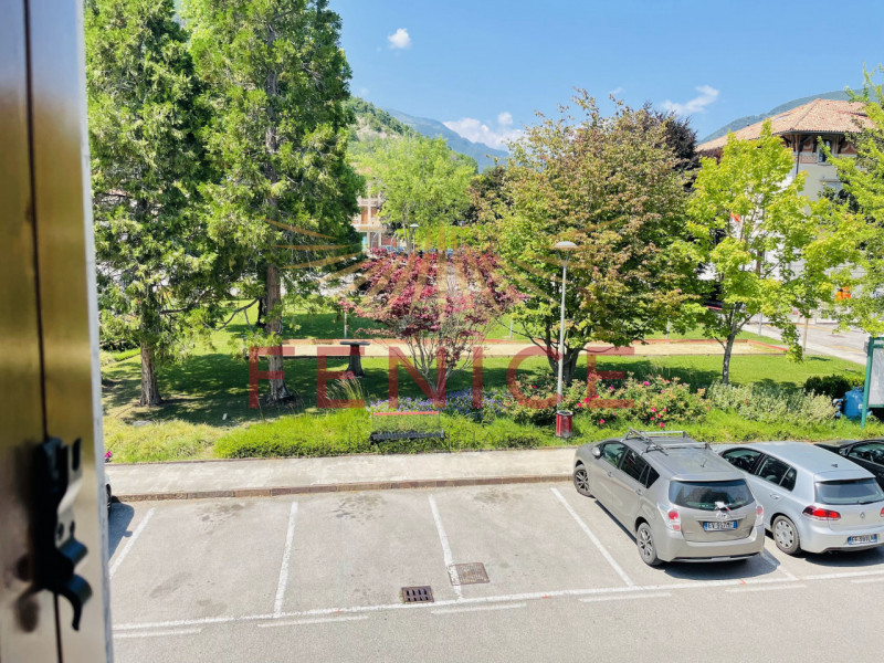 Scoprite l'opportunità unica di affittare fino a giugno 2026 un meraviglioso appartamento bilocal...