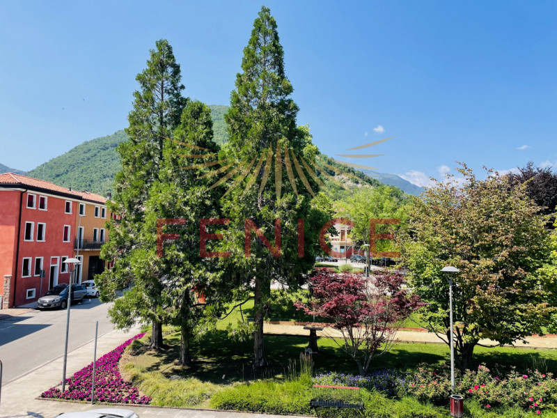 Scoprite l'opportunità unica di affittare fino a giugno 2026 un meraviglioso appartamento bilocal...