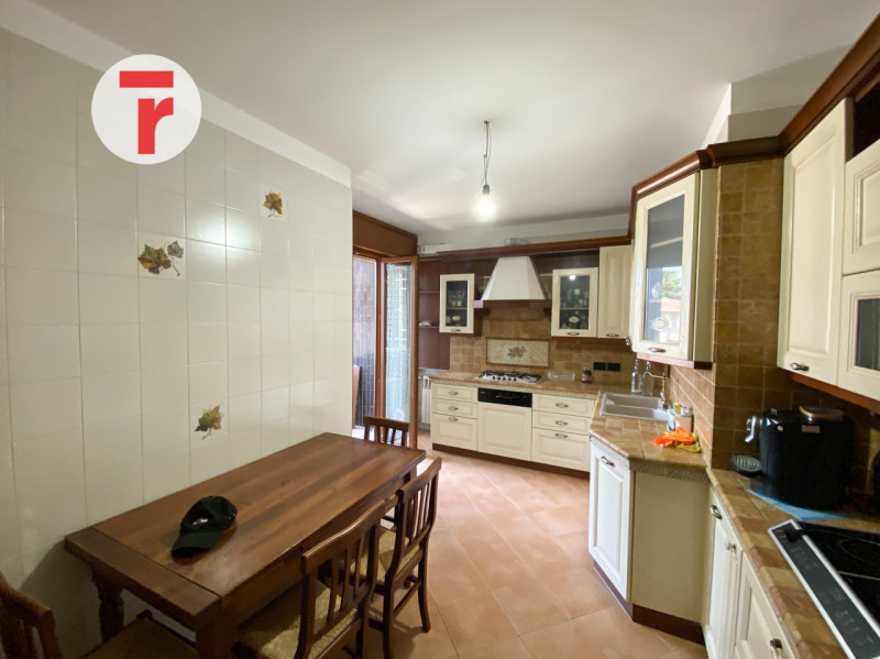 CADONEGHE - loc.Bragni - In contesto residenziale tranquillo e ben servito, proponiamo in affitto...