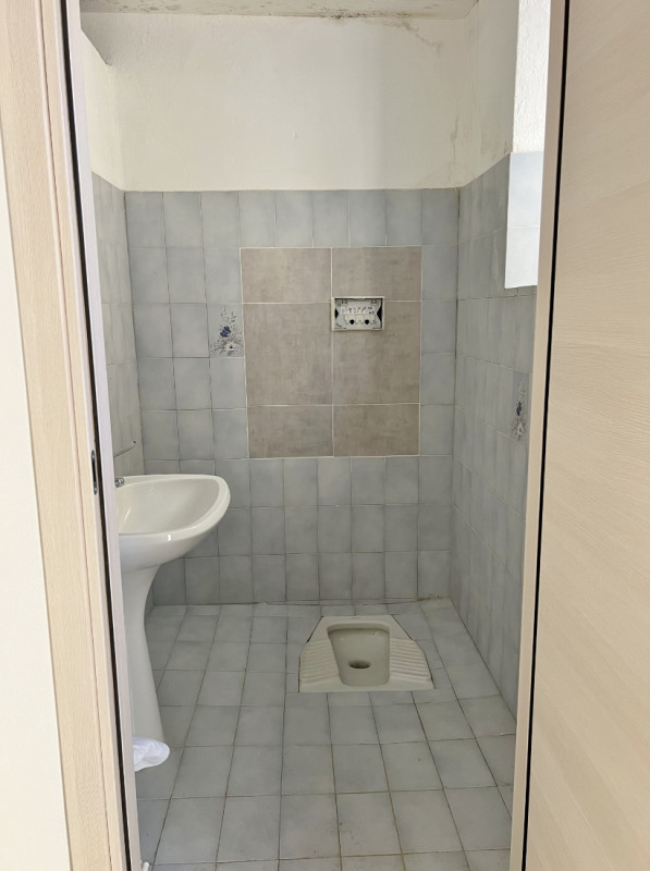 LOCALE COMMERCIALE-ARTIGIANALE A 5 MINUTI DA VICENZA EST - Rif 8288
A pochi minuti da Vicenza Est...